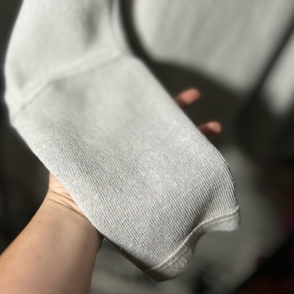 Free People Light Gray Fleece Cowl Neck Oversized Sweatshirt Raw Hem Sz Small - Picture 6 of 8